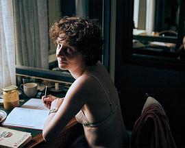 女孩埃蒂